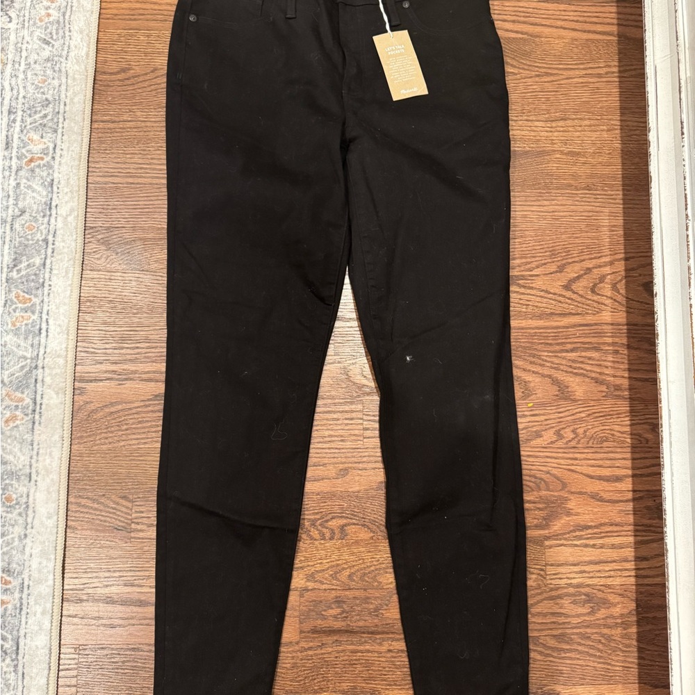 Black Skinny High Rise Woman’s Jeans - New With Tags